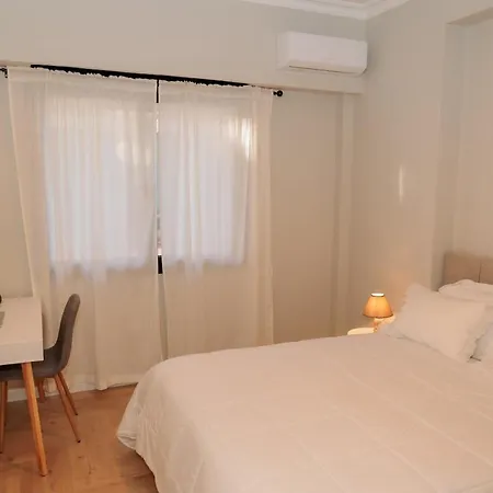 Vintage-Inspired 2Bdr Apt - 15' To Monastiraki-2